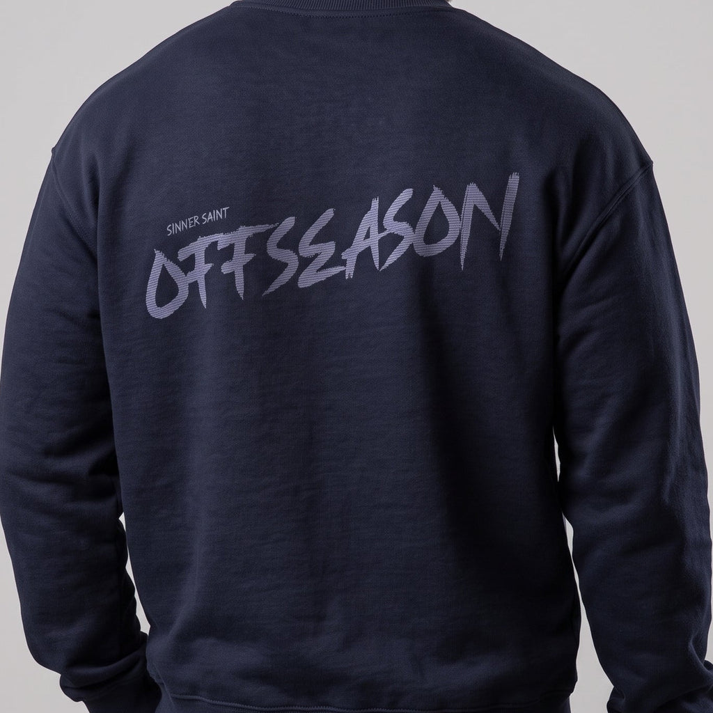 An oversized bodybuilding sweater in navy blue saying "OFFSEASON"